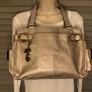 Tommy Hilfiger soft gold faux/vegan leather bag w/side pockets expandable